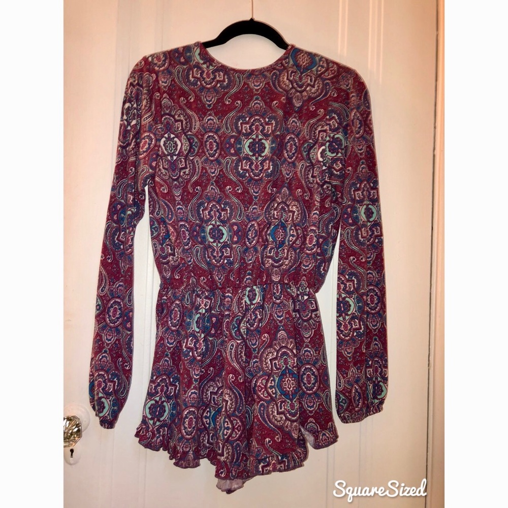 Cool patterned romper - Picture 3 of 5